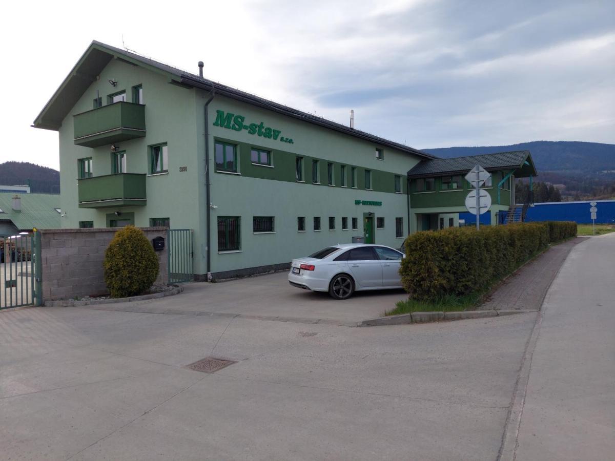 Ms-Ubytovanie Hotel Dolny Kubin Ngoại thất bức ảnh